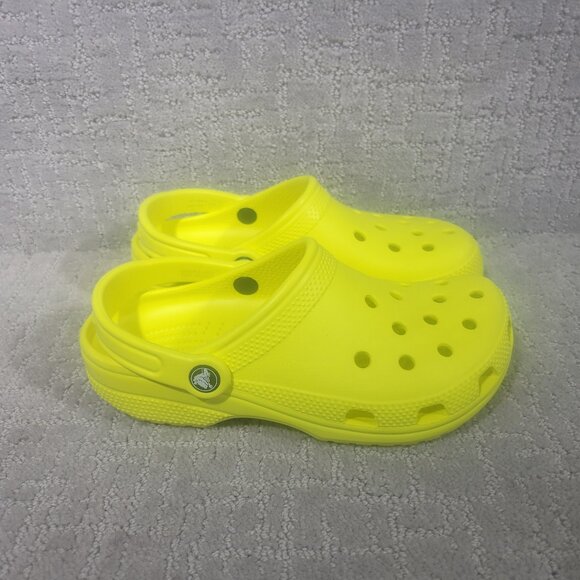 Crocs Unisex Size M5 L7 Green - Celery Classic Platform Clog Slip On Casual Shoe - Picture 4 of 8
